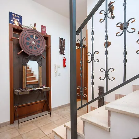 By The Sea Brodarica, Sibenik - 919 Apartman *